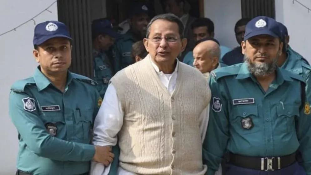 ১০ বছরের কারাদণ্ডের রায় চ্যালেঞ্জ, খালাস চেয়ে ইনুর আপিল