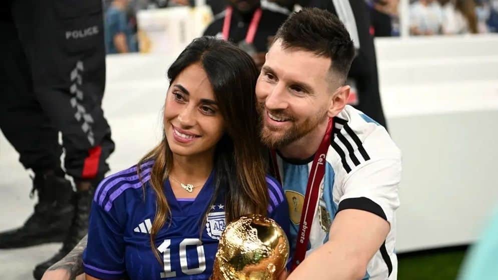 ‘এই ভালোবাসা তোমার নিজের অর্জিত’—মেসির বিদায়ে রোকুজ্জোর আবেগঘন বার্তা