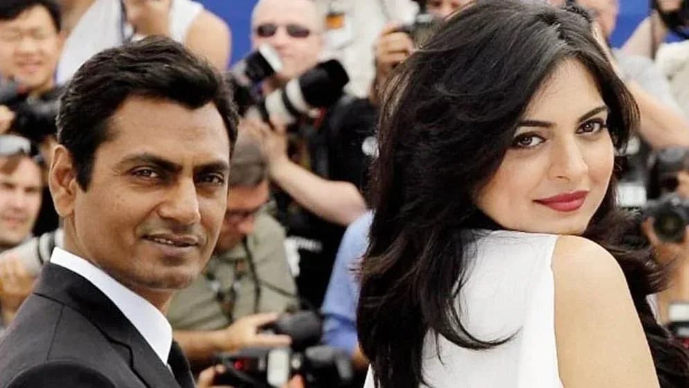 আত্মজীবনীতে অভিনেত্রীর সঙ্গে সম্পর্কের কথা, বিতর্কে নওয়াজউদ্দিন