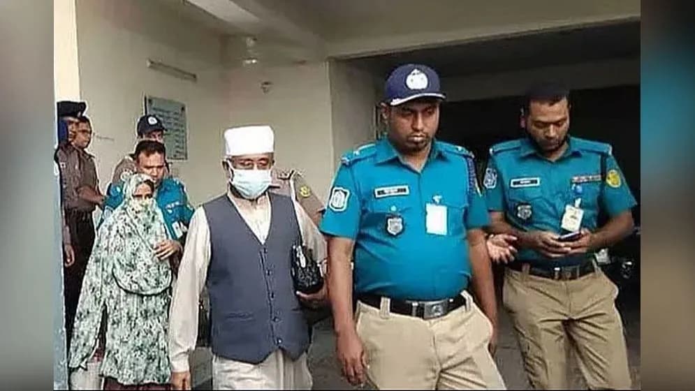 কাঠগড়ায় যে কাণ্ড করলেন গাজী নজরুলের স্ত্রী